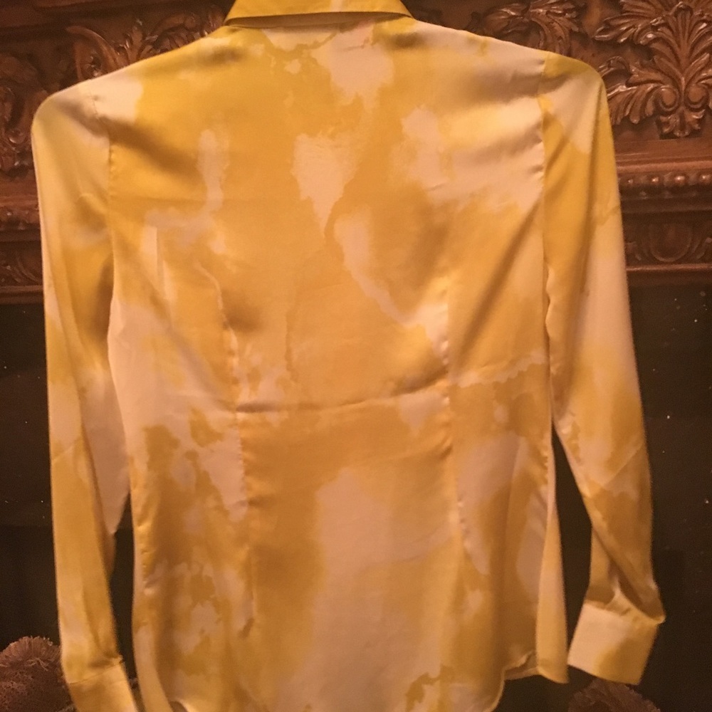 Button down blouse - Picture 3 of 3